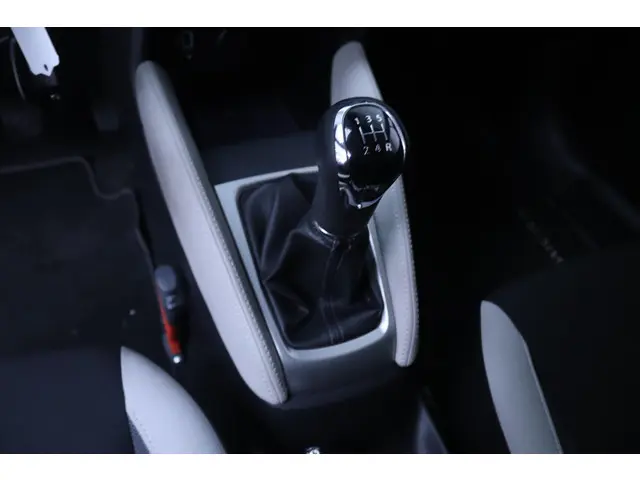 Nissan Micra 1.0 IG-T N-Connecta 2019 Benzine 21
