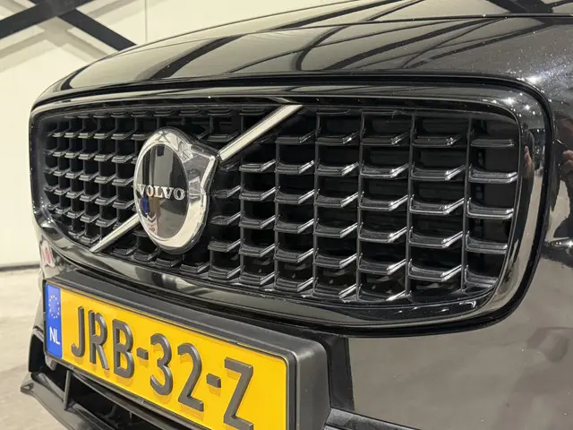 Volvo S90 2.0 T8 AWD R-Design 2021 Hybride Benzine 30