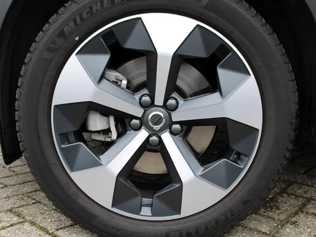 Volvo XC40 2.0 B4 Plus Dark 2025 Benzine 7