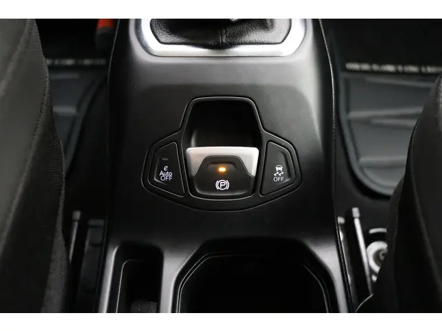 Jeep Renegade 1.5T e-Hybrid Upland 2022 Benzine 32