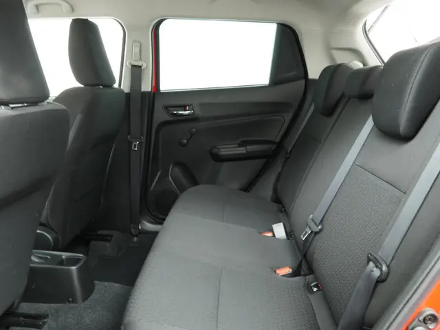 Suzuki Swift 1.2 Select 2018 Benzine 9