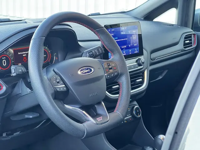 Ford Fiesta 1.5 Ecoboost ST-X 2022 Benzine 27