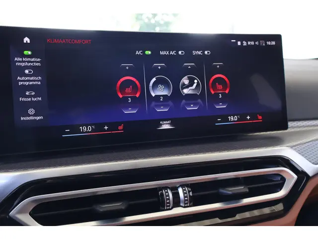 BMW 3 Serie Touring M340i xDrive 2024 Benzine 26