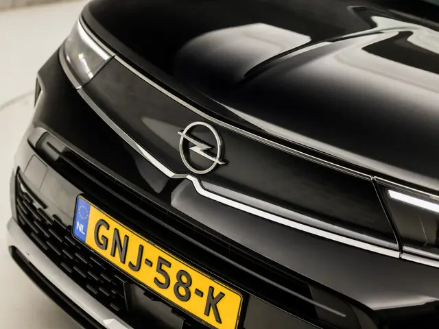 Opel Mokka 1.2 Sport 2022 Benzine 33