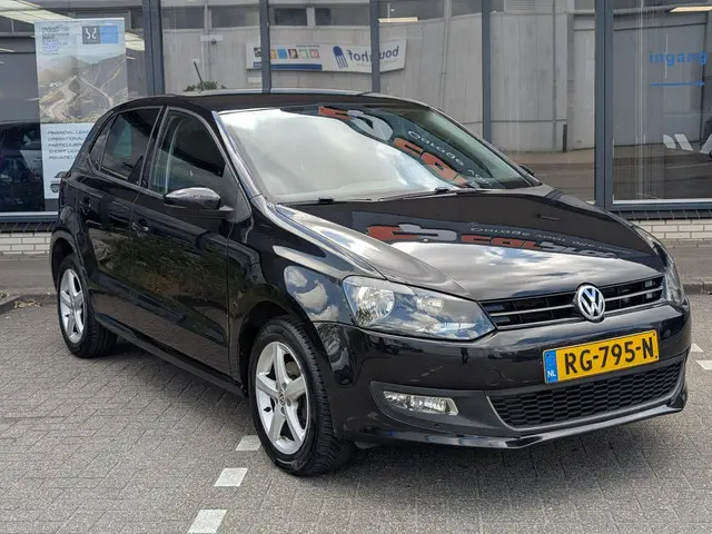 Volkswagen Polo 1.2 TSI LIFE / DSG 2013 Benzine 13