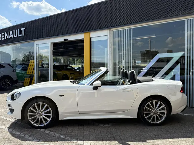 Fiat 124 Spider 1.4 MultiAir Turbo Lusso 2017 Benzine 23