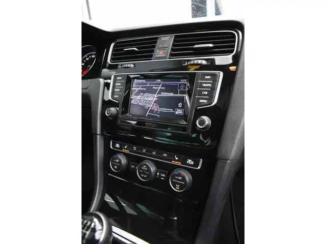 Volkswagen Golf 1.4 TSI Highline R-line 2014 Benzine 18