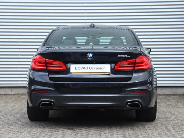 BMW 5 Serie Sedan 530e 2018 Hybride Benzine 4