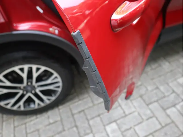 Ford Kuga 2.5 PHEV Titanium X 2022 Hybride Benzine 13
