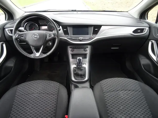 Opel Astra 1.2 Edition 2021 Benzine 11