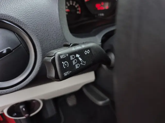 SEAT Mii 1.0 Style Intense 2019 Benzine 19