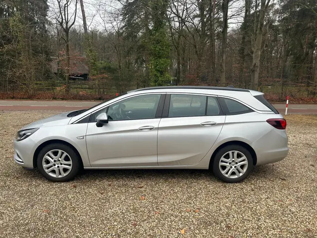 Opel Astra Sports Tourer 1.0 Turbo Business 2019 Benzine 2