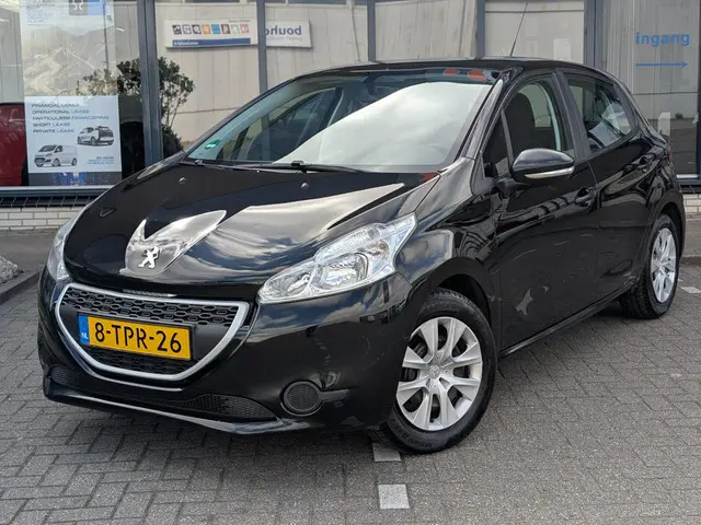 Peugeot 208 1.0 VTi Access 2014 Benzine