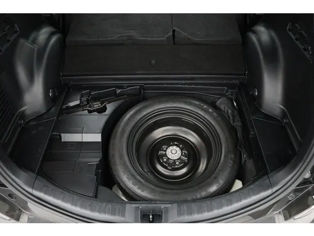 Toyota RAV4 2.5 Hybrid Executive 2017 Hybride Benzine 33