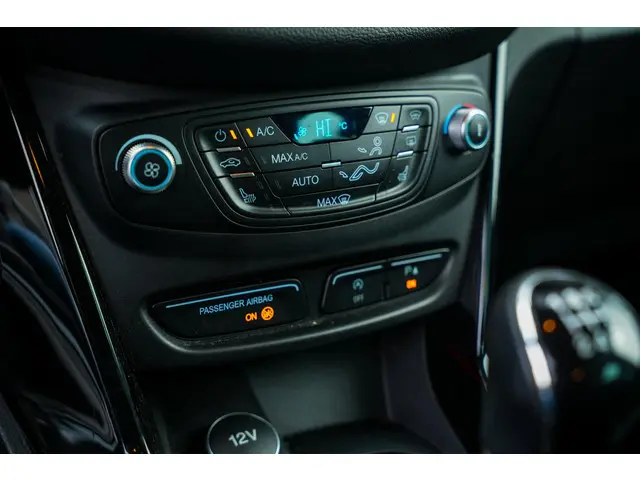 Ford B-MAX 1.0 EcoBoost Titanium 2014 Benzine 16