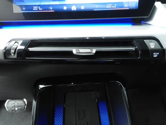 BMW X1 xDrive25e 2026 Hybride Benzine 28