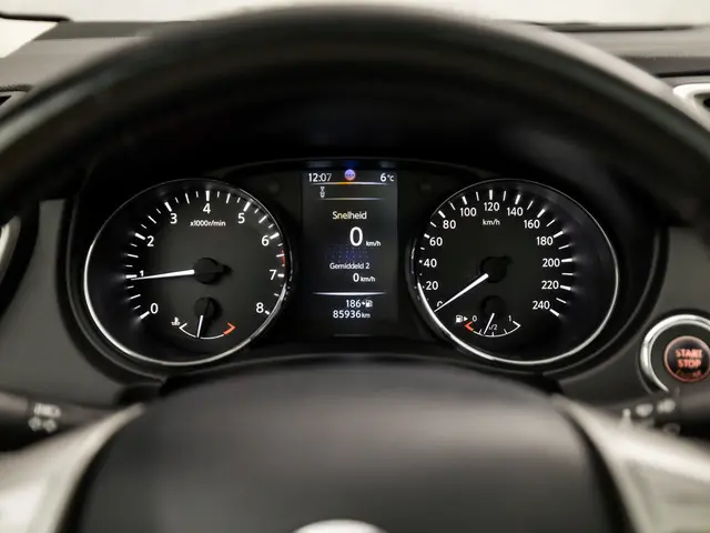 Nissan QASHQAI 1.2 Luxury 2014 Benzine 21