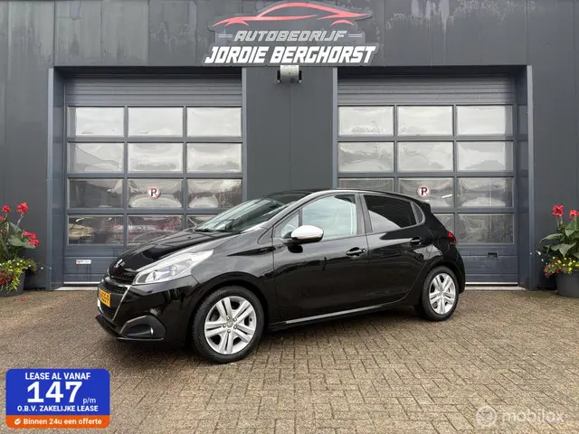 Peugeot 208 1.2 PureTech Signature 2019 Benzine
