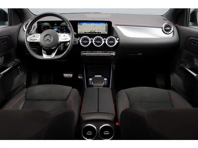 Mercedes-Benz EQA 250 AMG Line 67 kWh | 2022 Elektrisch 2