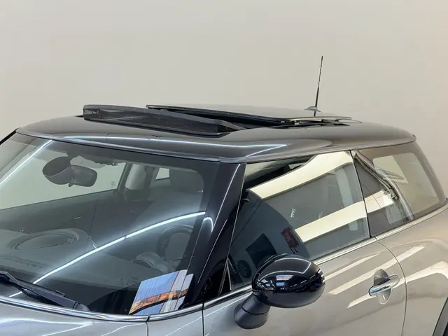 MINI Cooper Mini 1.5 Salt Business 2017 Benzine 17