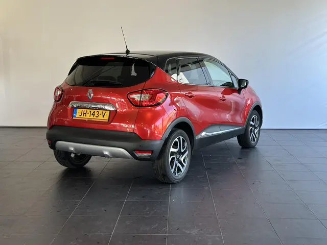 Renault Captur 0.9 TCe Xmod 2016 Benzine 2