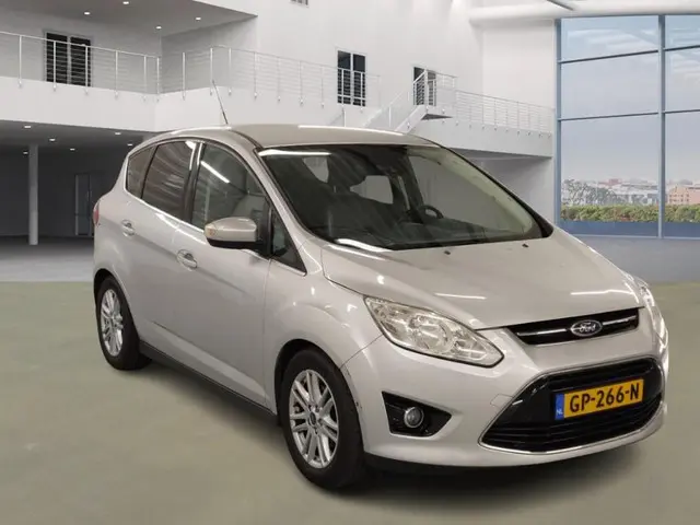 Ford C-MAX 1.0 Titanium 2014 Benzine 2