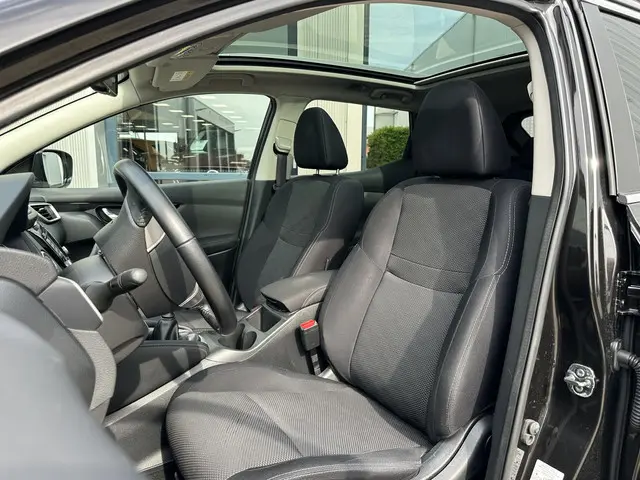 Nissan QASHQAI 1.2 N-Connecta 2017 Benzine 15