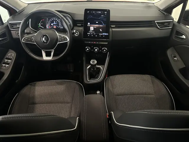 Renault Clio 1.0 TCe 100 Intens 2020 Benzine 3