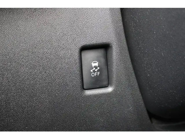 Peugeot 108 1.0 e-VTi Active 2016 Benzine 29