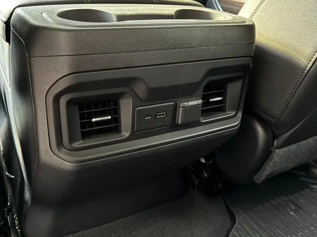 Chevrolet Silverado GMC 5.3 V8 | LPG | Trekhaak 2022 LPG/Gas 19
