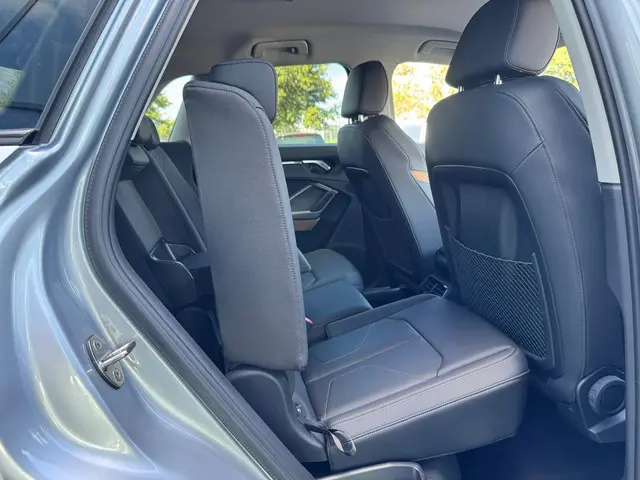 Audi Q3 35 TFSI * Leder * 360 Camera * Keyless 2020 Benzine 57