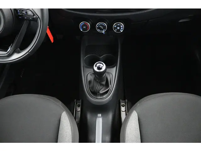 Toyota Aygo X 1.0 VVT-i MT Play 2024 Benzine 26