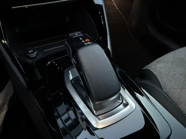 Peugeot e-208 EV GT 350 50 kWh 2020 Elektrisch 31