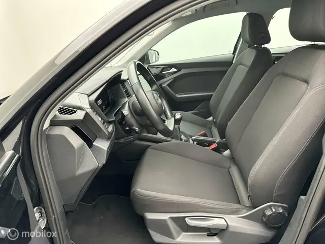 Audi A1 1.0 TFSI Attraction 2021 Benzine 12