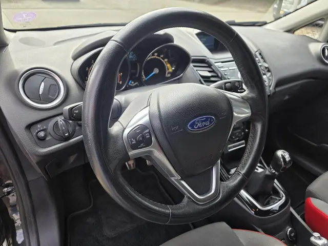 Ford Fiesta 1.0 EcoBoost ST Line 2014 Benzine 11
