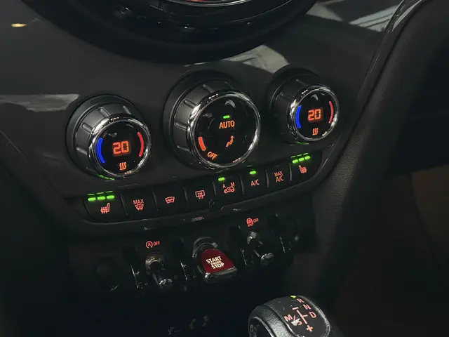 MINI Countryman Mini 1.5 Cooper Pepper 2017 Benzine 21