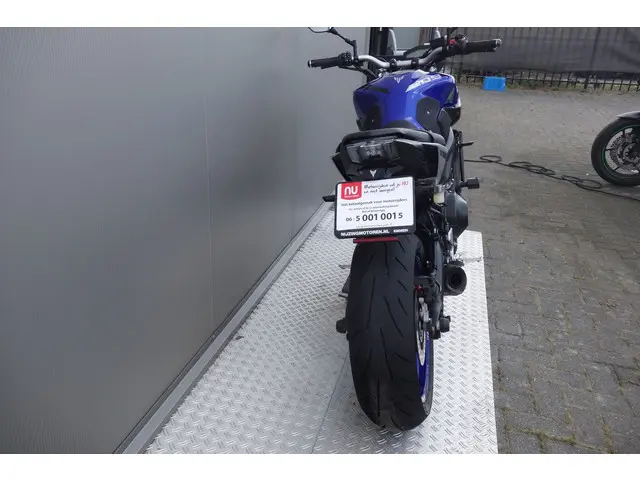 Yamaha MT 09 ABS 2017 Benzine 5