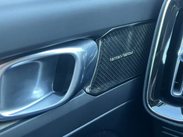 Volvo XC40 2.0 T4 190 pk Inscription 2019 Benzine 33