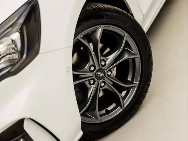 Ford Focus 1.0 EcoBoost ST Line 2020 Benzine 16