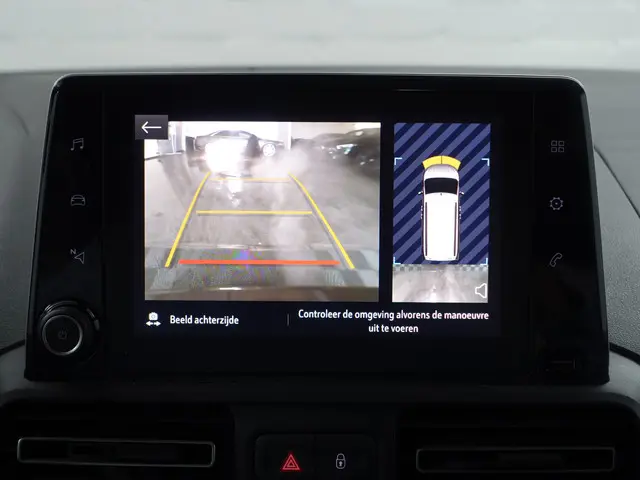 Opel Combo Tour 1.2 Turbo L2H1 Edition- 2021 Benzine 9