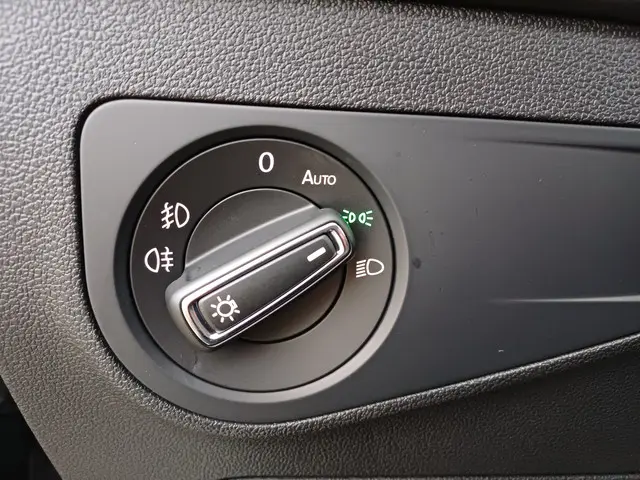 Volkswagen Tiguan 2.0 TSI 4Motion Sound 2017 Benzine 49