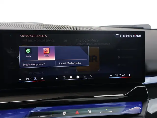 BMW i5 Touring 2024 Elektrisch 29