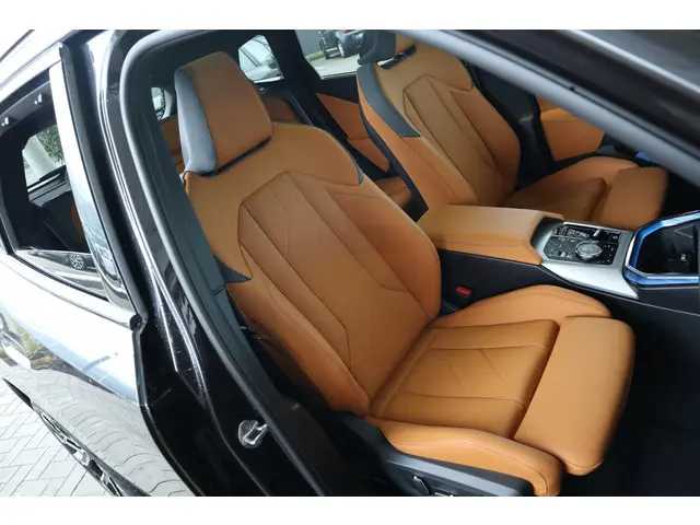BMW X3 xDrive30e 2025 Hybride Benzine 15