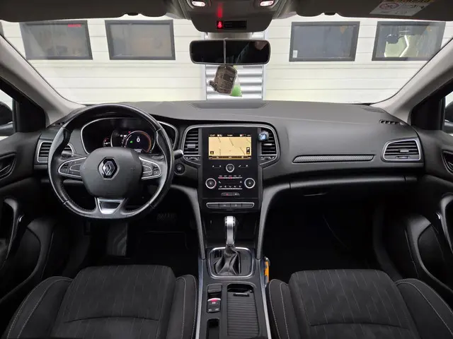 Renault Mégane Estate 1.3 TCe Limited 2018 Benzine 18