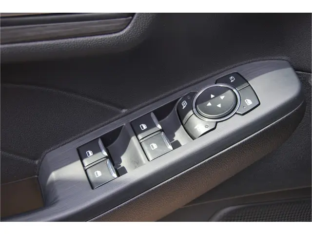 Ford Kuga 2.5 PHEV 243 PK Active X 2024 Hybride Benzine 16