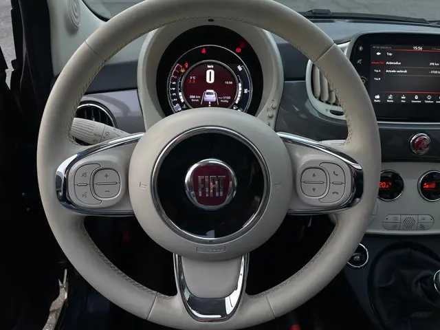 Fiat 500 1.0 Hybrid Dolcevita PANO 2022 Hybride Benzine 11