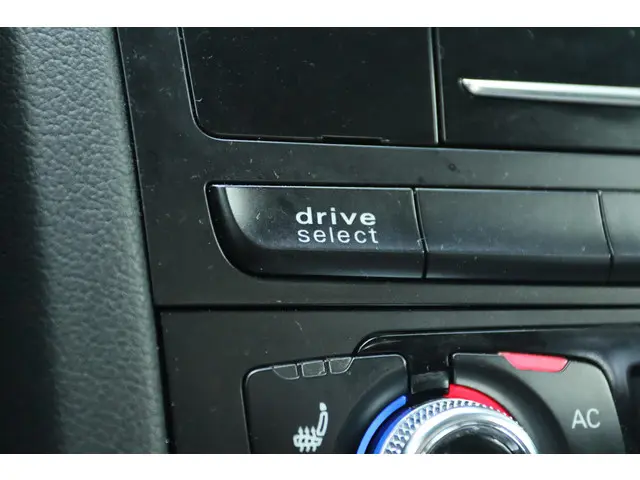 Audi RS4 AVANT 4.2 V8 FSI QUATTRO AUT. 2013 Benzine 38