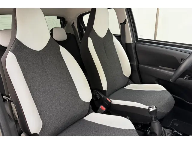 Citroën C1 1.0 VTi Urban Ride 2020 Benzine 10