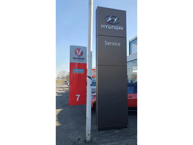 Hyundai i20 1.2 MPI Comfort Smart 2022 Benzine 32