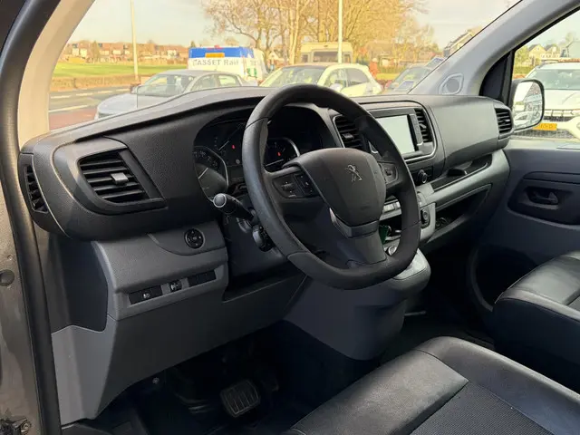 Peugeot Expert 2.0 BlueHDI 180 Long Premium 2020 Diesel 26